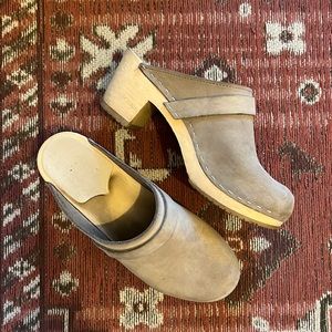 Sandgrens Dublin Clog in Stone